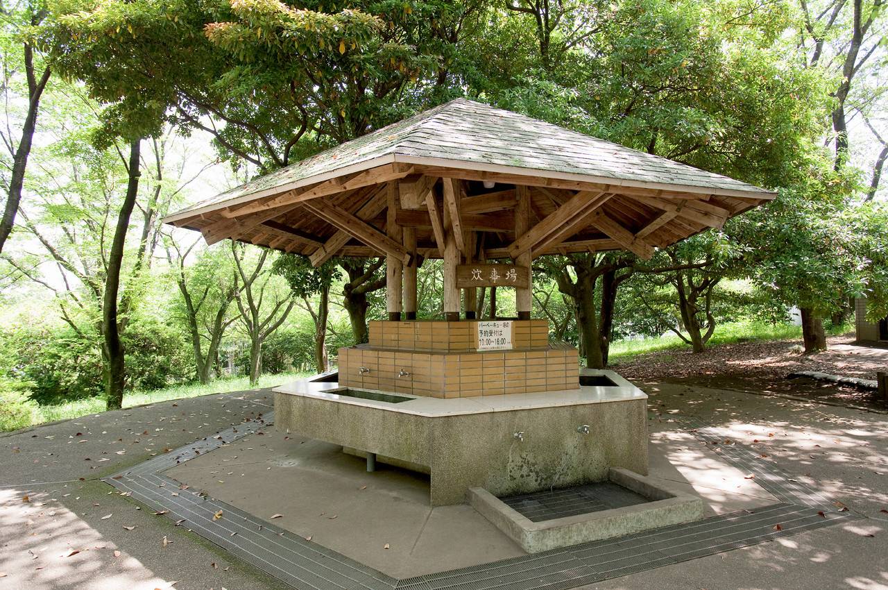 こども自然公園_施設・サービス2.jpg