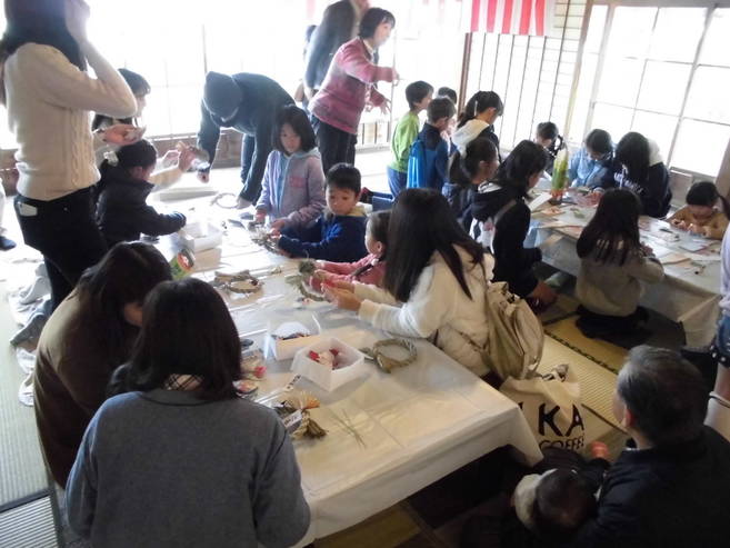 旧伊藤博文金沢別邸のお正月をつくろう!あそぼう!の写真
