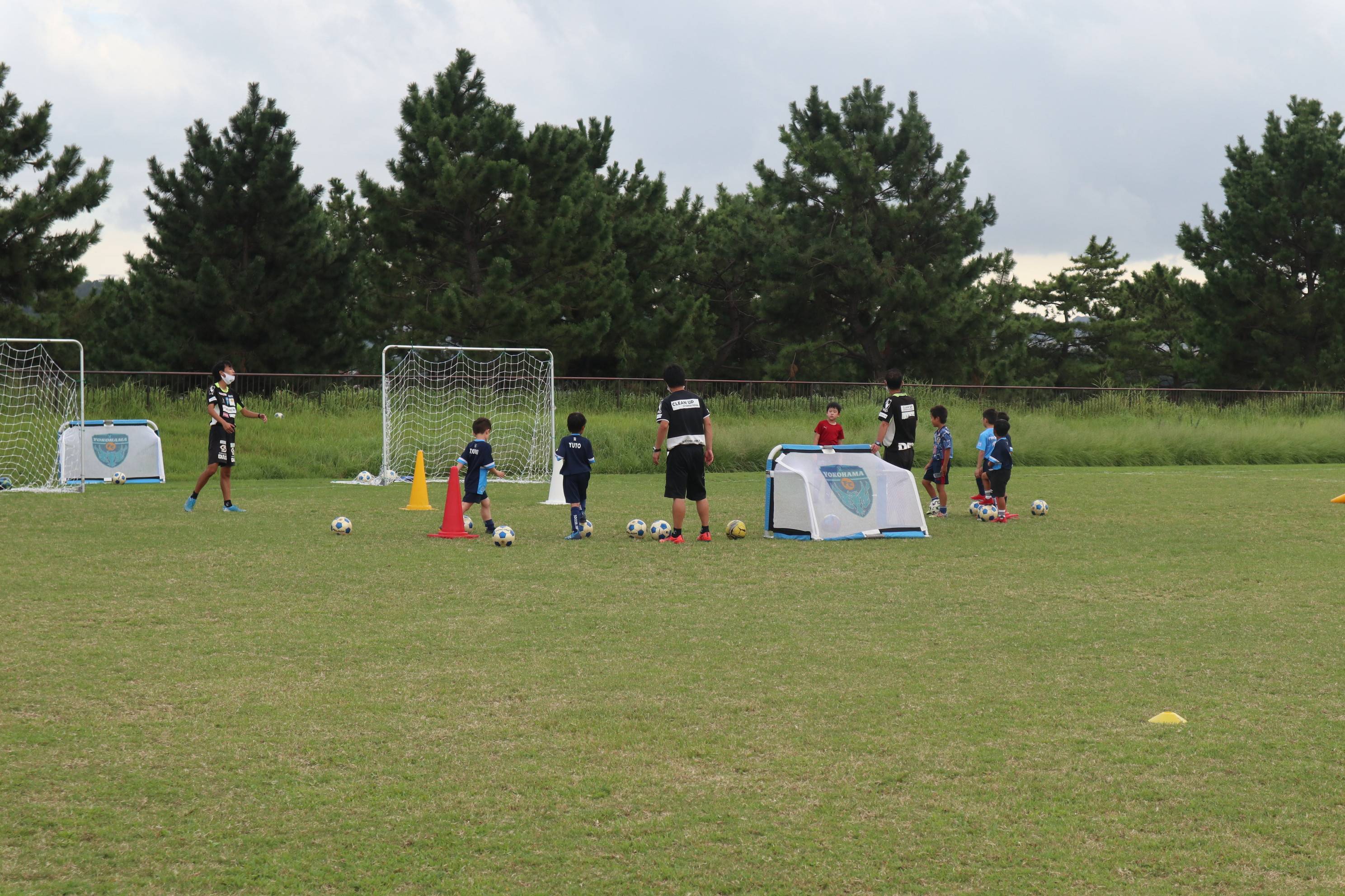 「横浜FCサッカースクール無料体験会IN海の公園校」開催【3月14日(日)】の写真