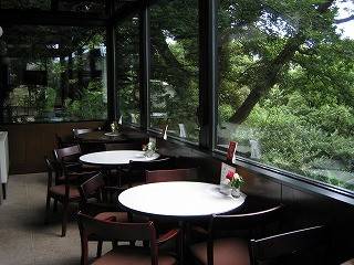 カフェ_西洋館(しょうゆ・きゃふぇ).jpg