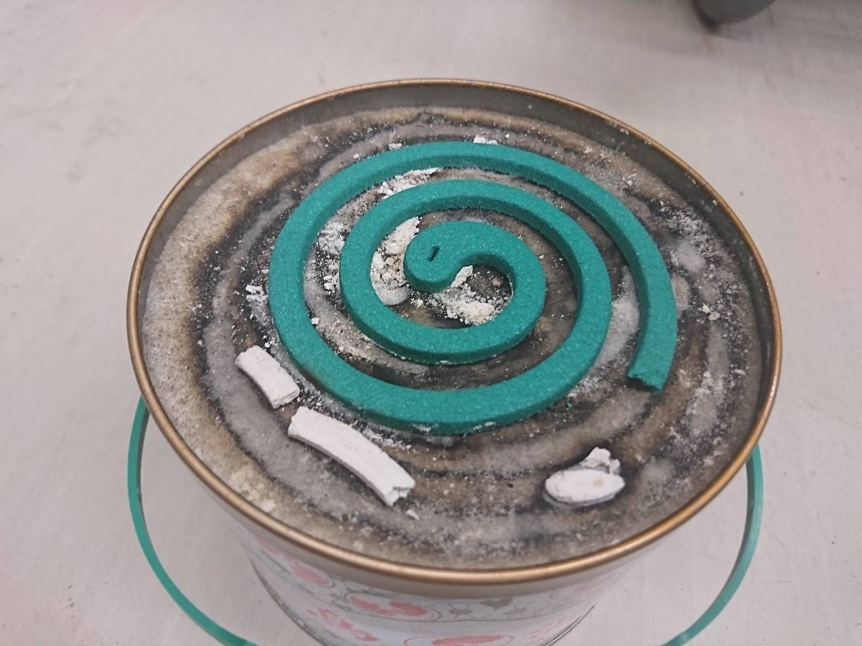 写真④ 蚊取り線香.jpg