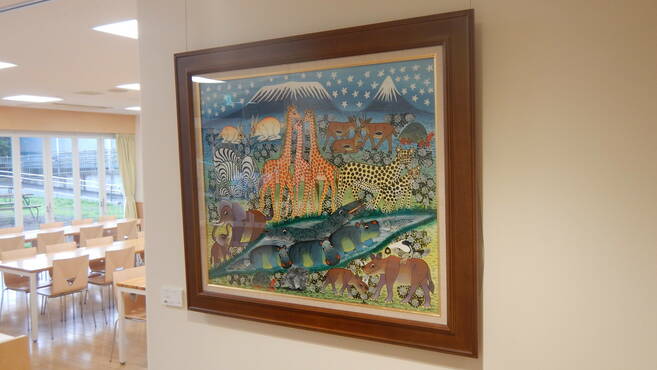 タンザニアアート「ティンガティンガ」を展示しています!の写真