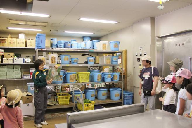 台所見学ツアーの写真