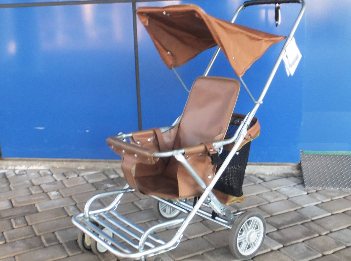 ベビーカー.jpg