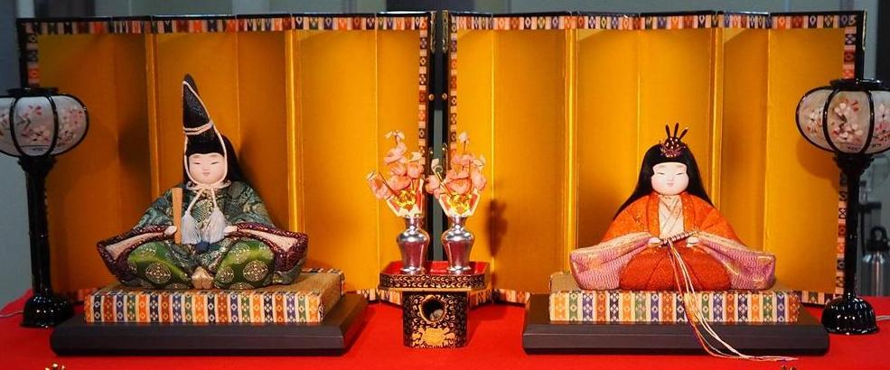 ひな人形を飾りましたの写真