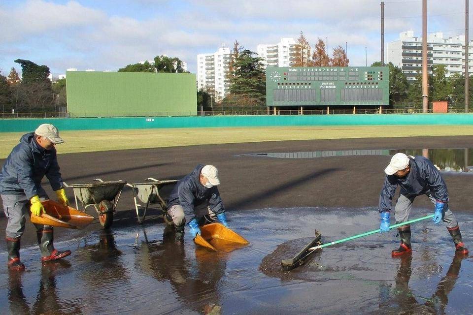 グラウンド(野球場等)の整備.jpg