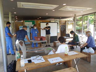 園芸講座が開催されました。