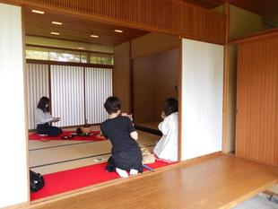 第2回茶道体験教室が開催されました。