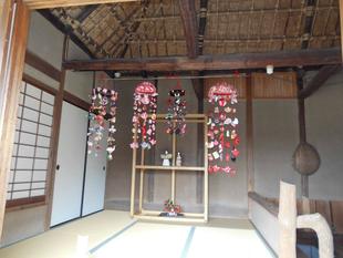 吊るし雛を飾りました！