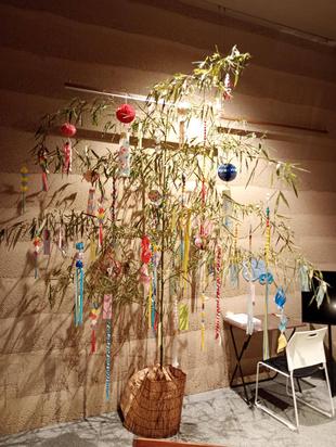 休憩棟の七夕飾り