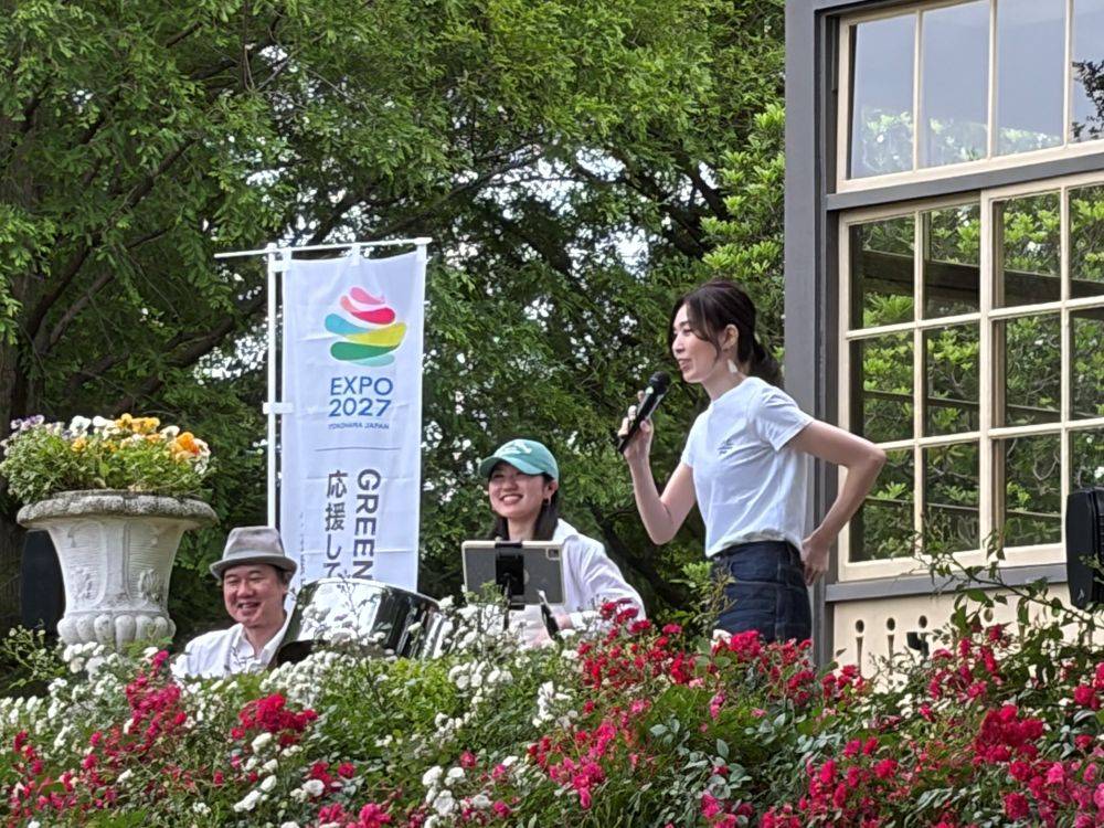 0524【イタリア山庭園】ローズコンサート (3).jpg