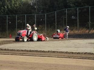 野球場の冬期整備【2025年12月22日】