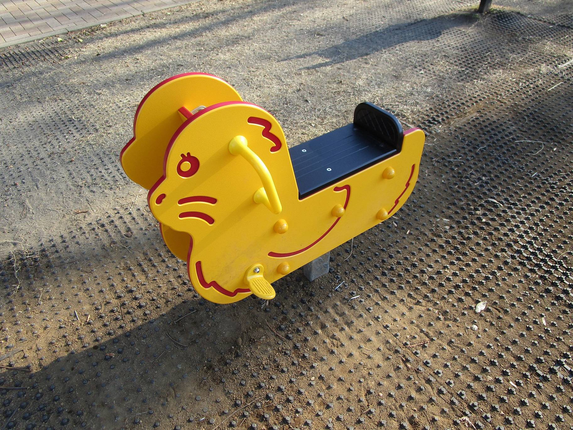 スイング遊具 (2).jpg