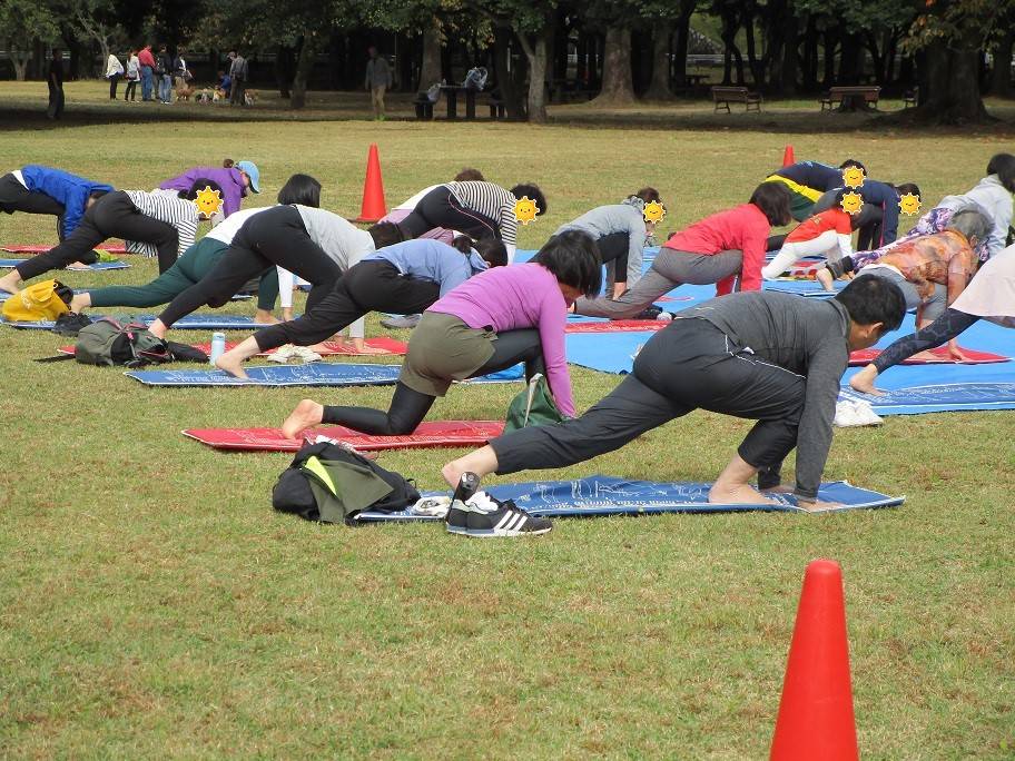 青空ヨガの写真 (2).jpg