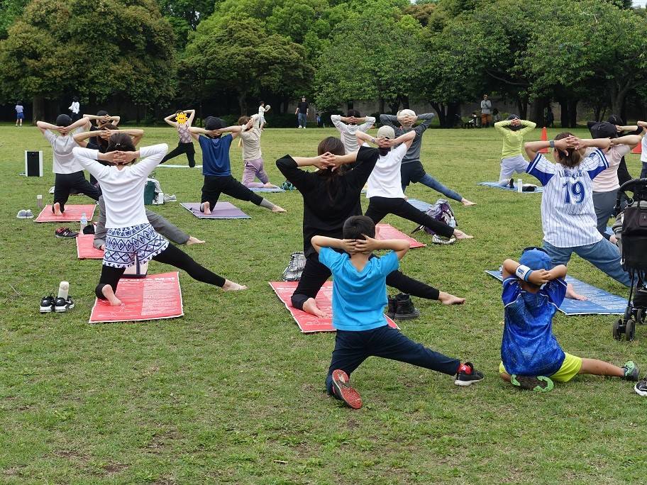 青空ヨガ (1).jpg