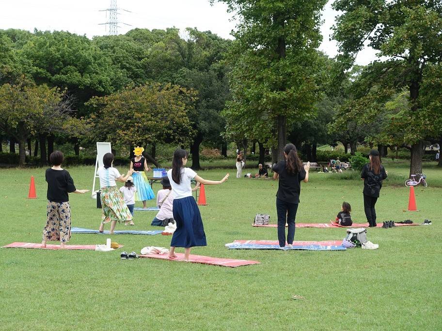 フラダンスの写真 (2).jpg