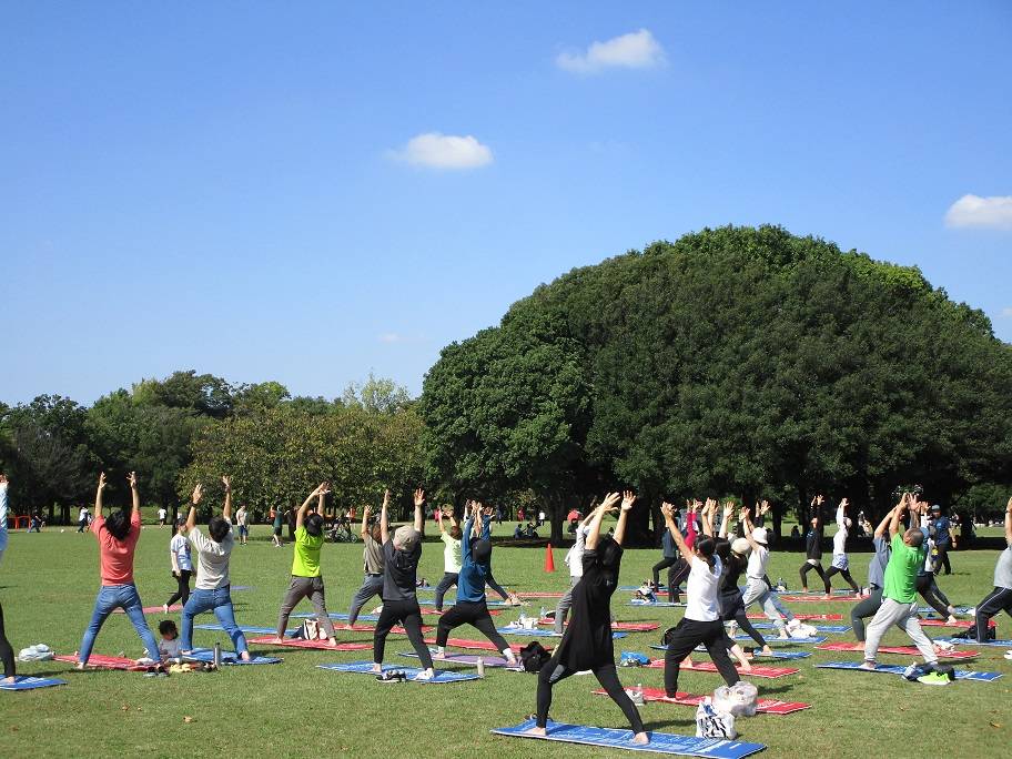 青空ヨガ (2).jpg