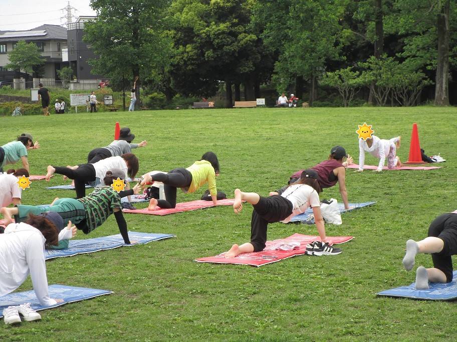 青空ヨガ (2).jpg