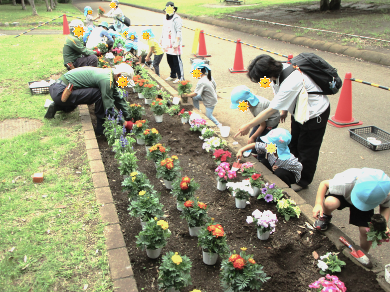 花植えの写真 (1).png