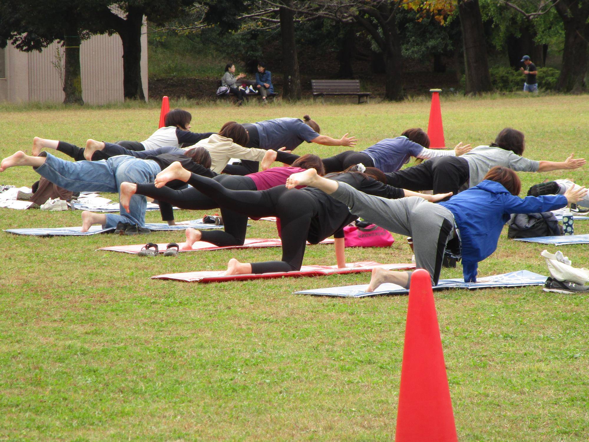 青空ヨガ (1).jpg