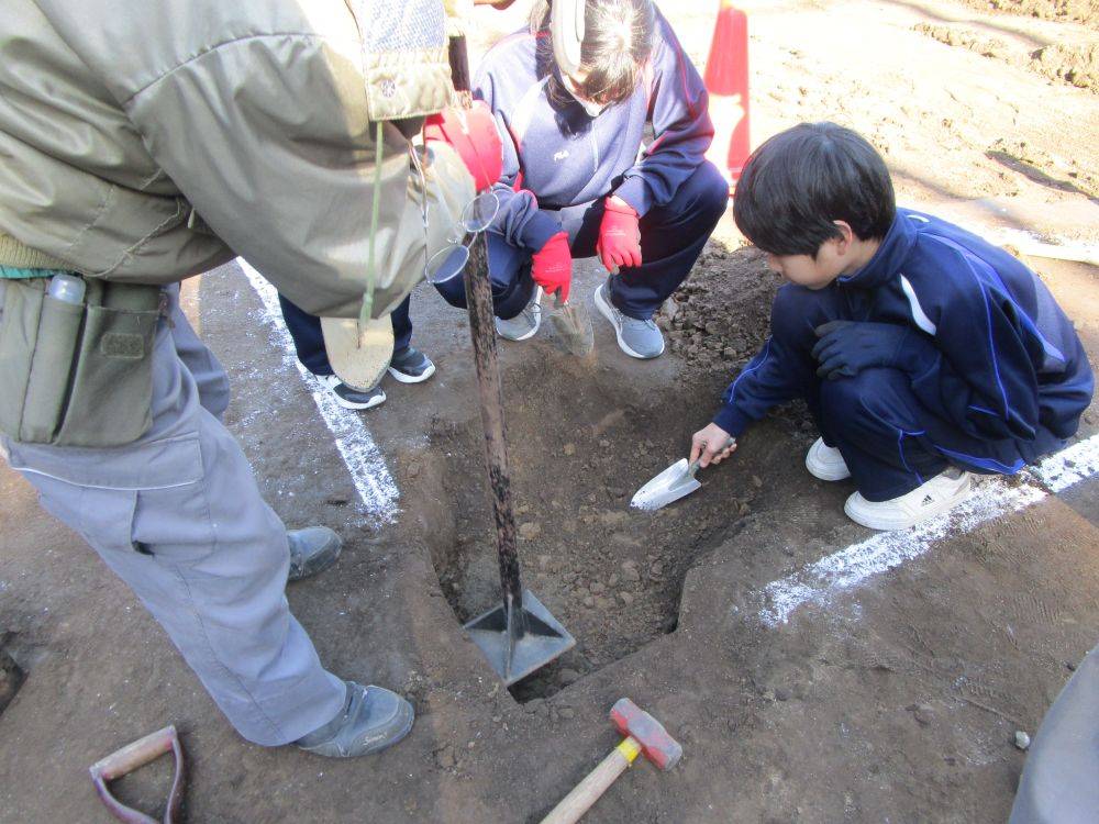 野球場ボランティア活動 (3).jpg