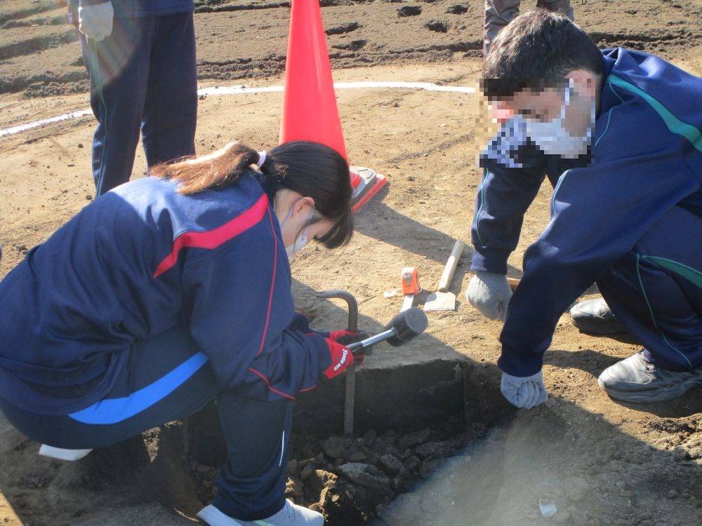 野球場ボランティア活動 (4).jpg