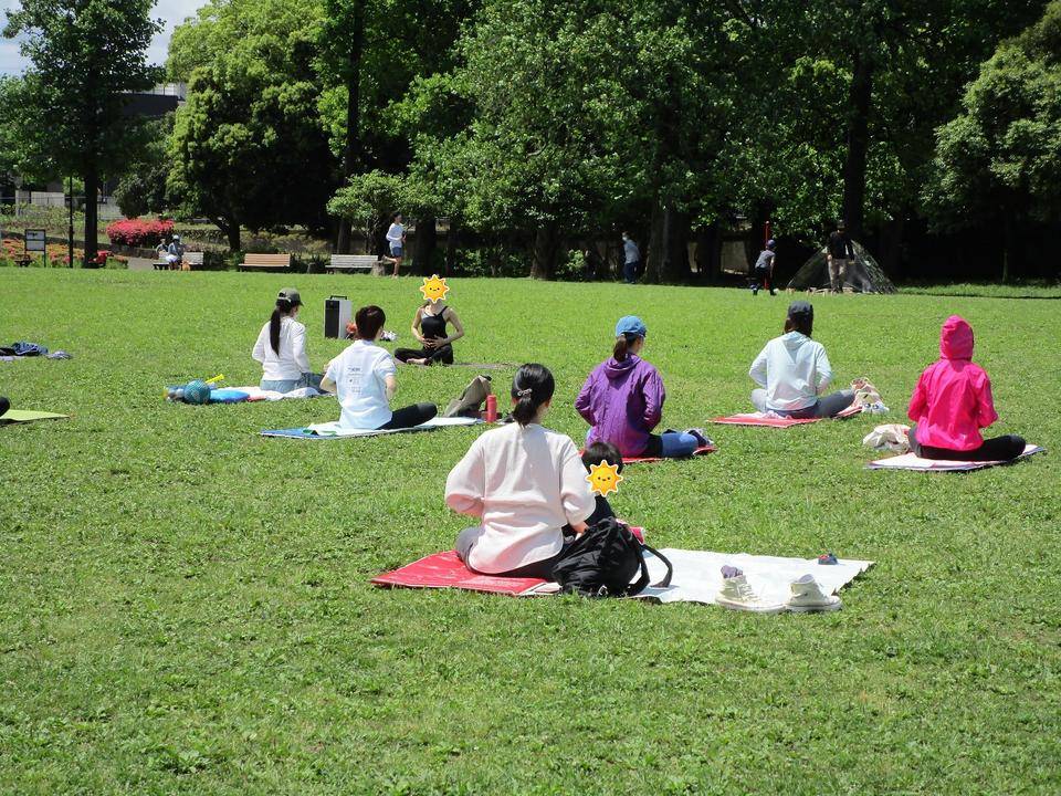 青空ヨガ (2).jpg