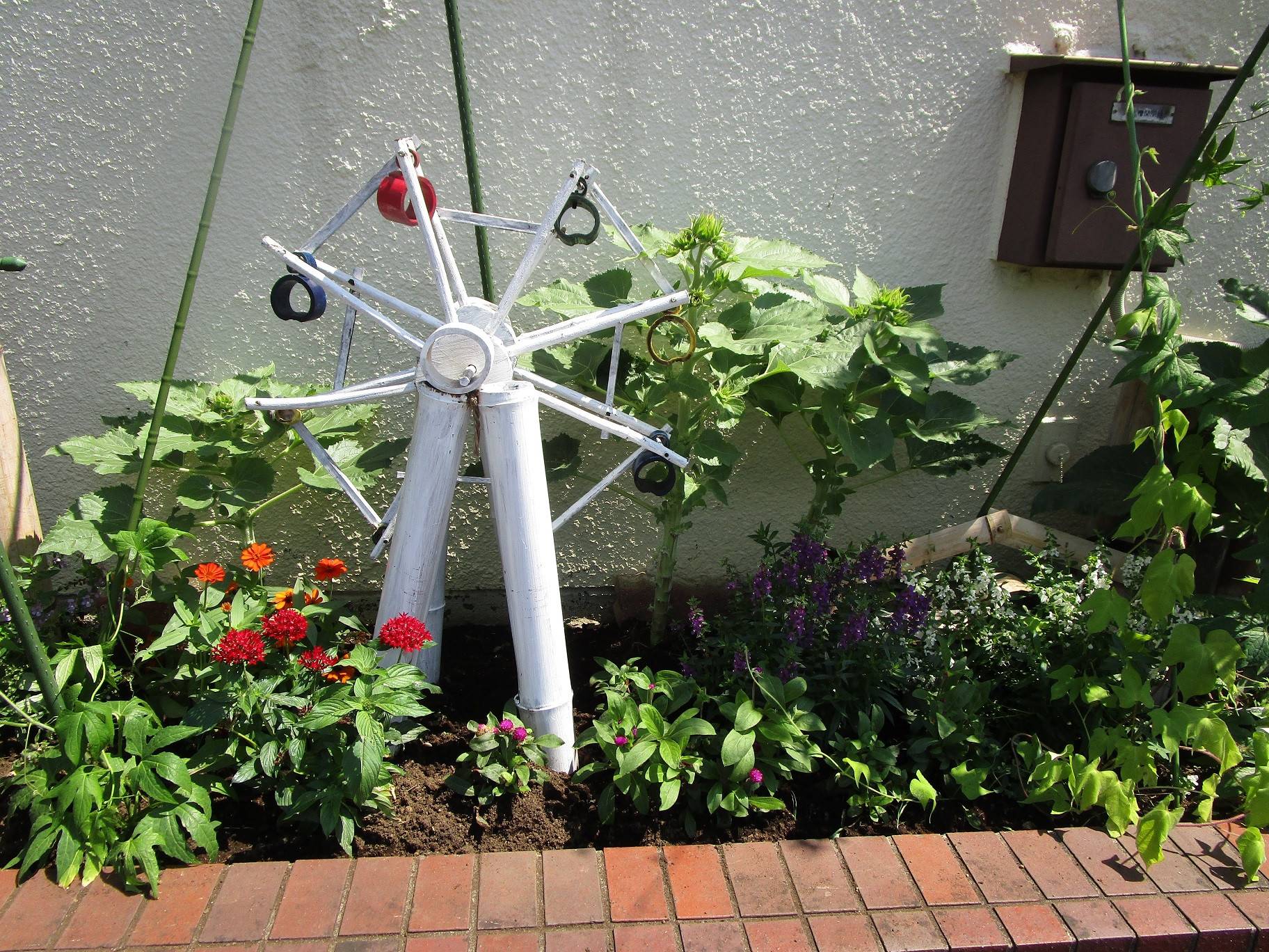 ミニチュア花壇 (2).jpg