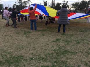 １２月のプレイパーク（落ち葉プール）