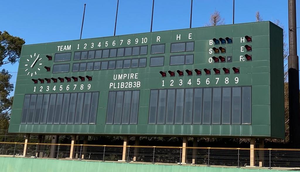 福は野球場へ!の写真