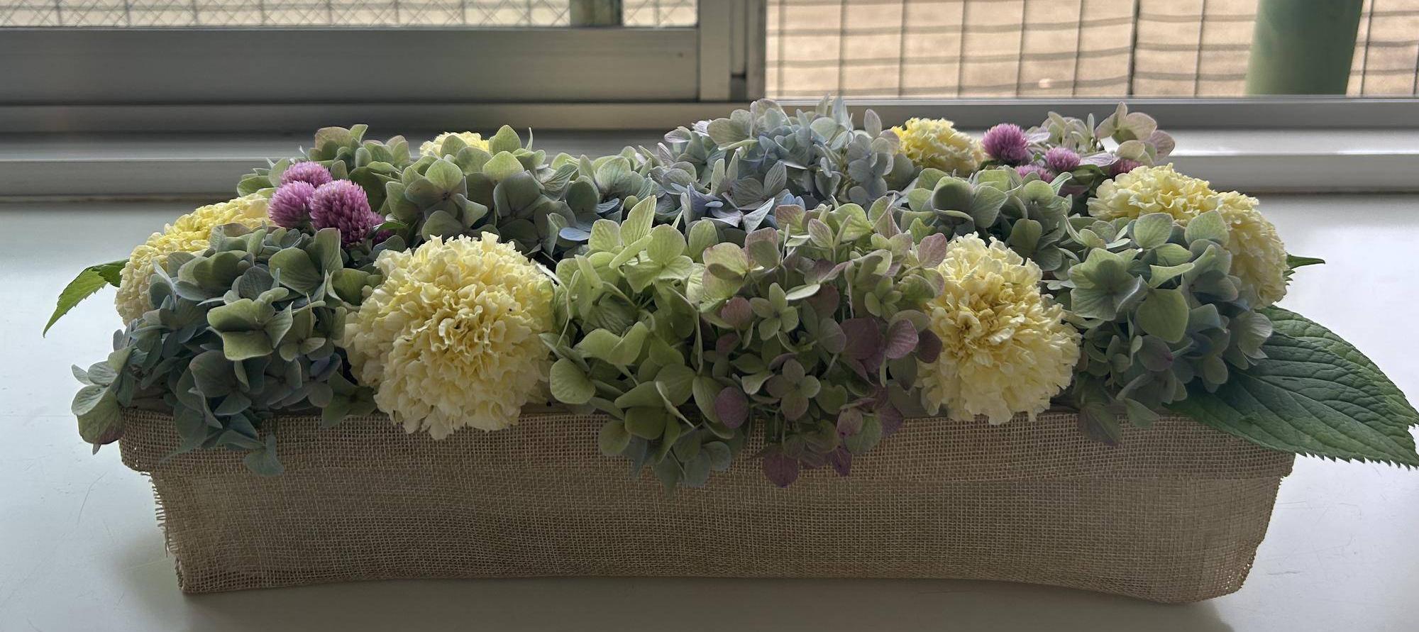 夏の高校野球に向けて球場内もおもてなし🌺の写真