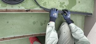 ３塁側⚾塗装修繕工事(3月5日火曜日)