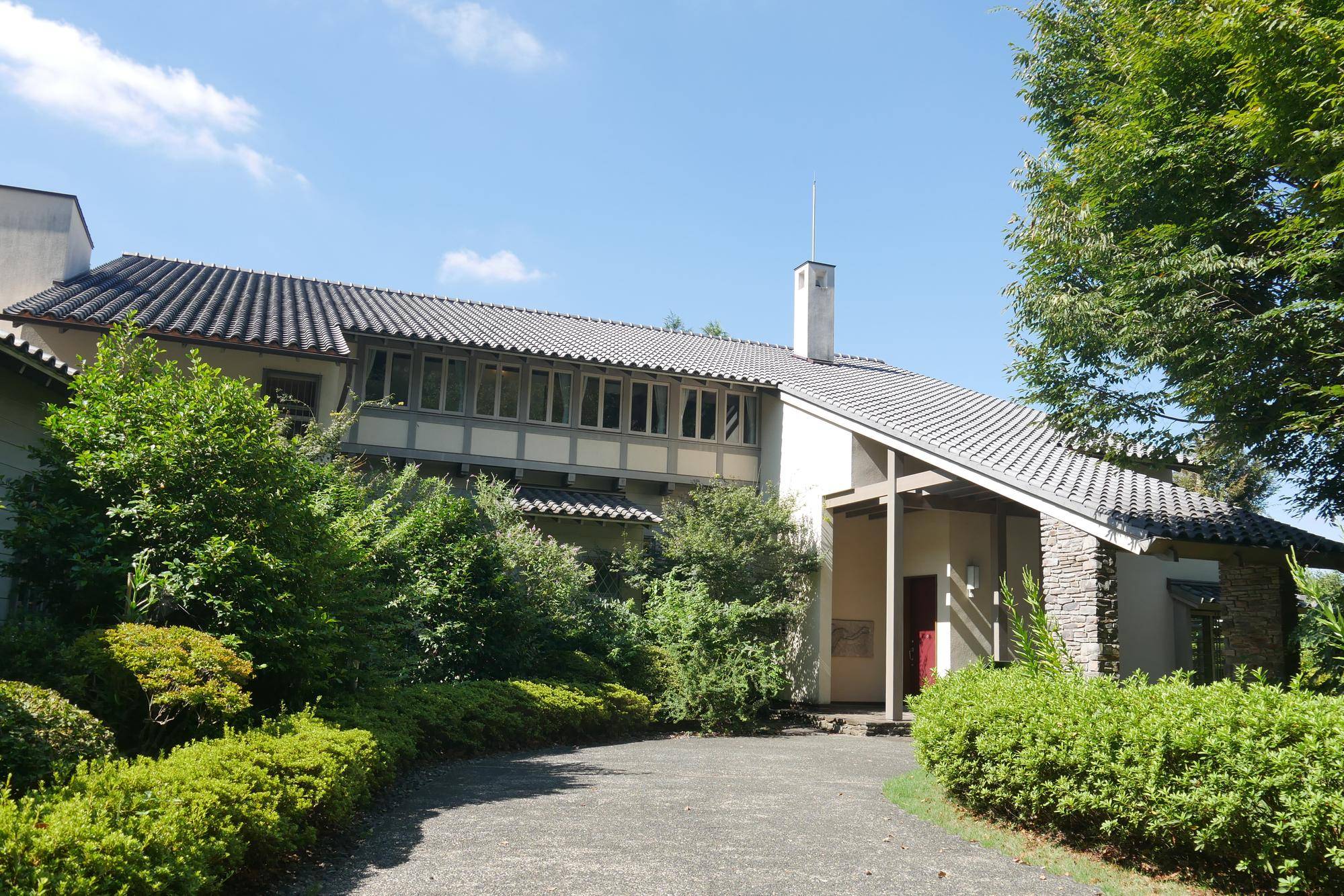 俣野公園から俣野別邸庭園への二つの公園をつなぐ散歩道のご案内についての写真