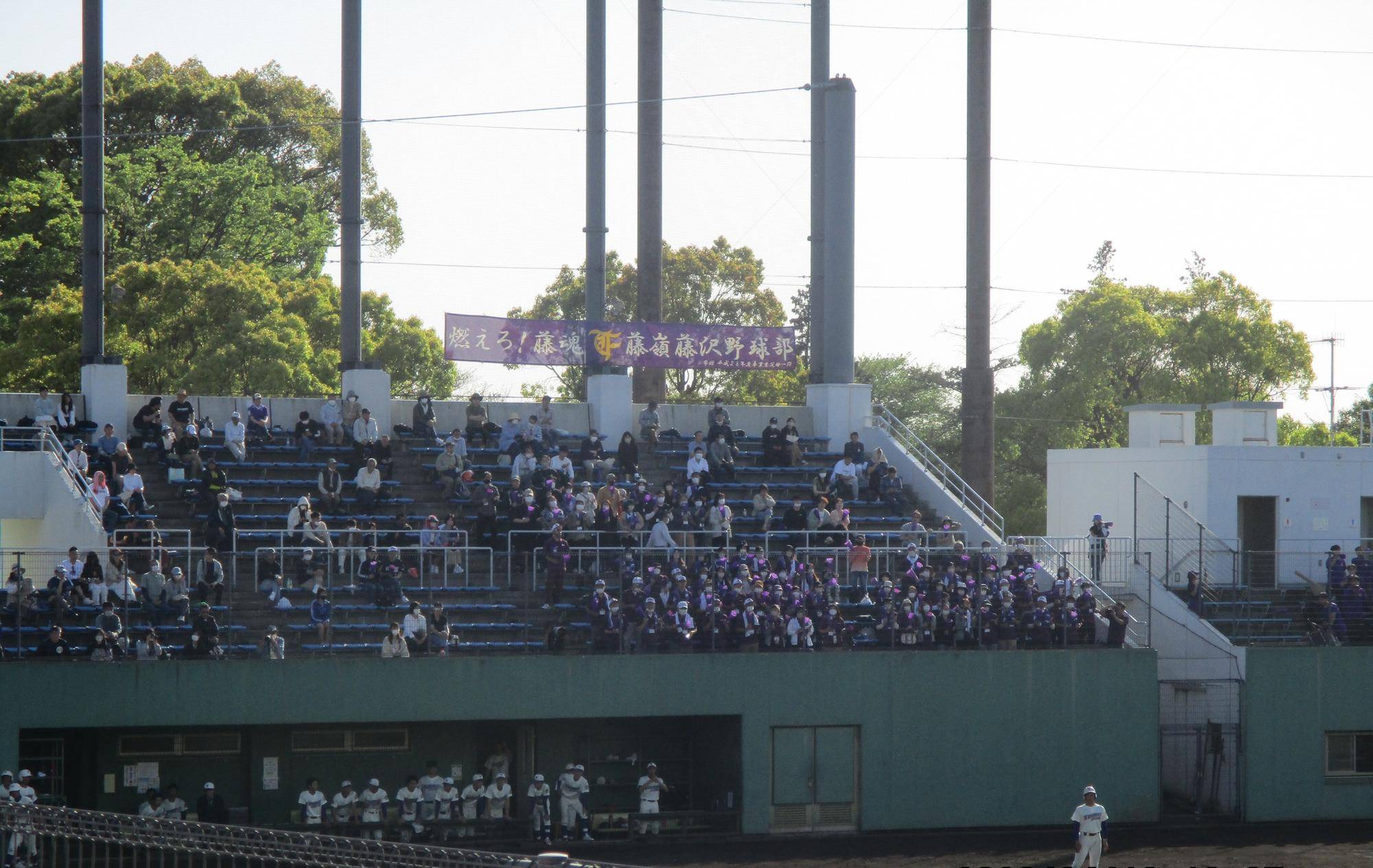 藤嶺１塁側からのアングル.jpg