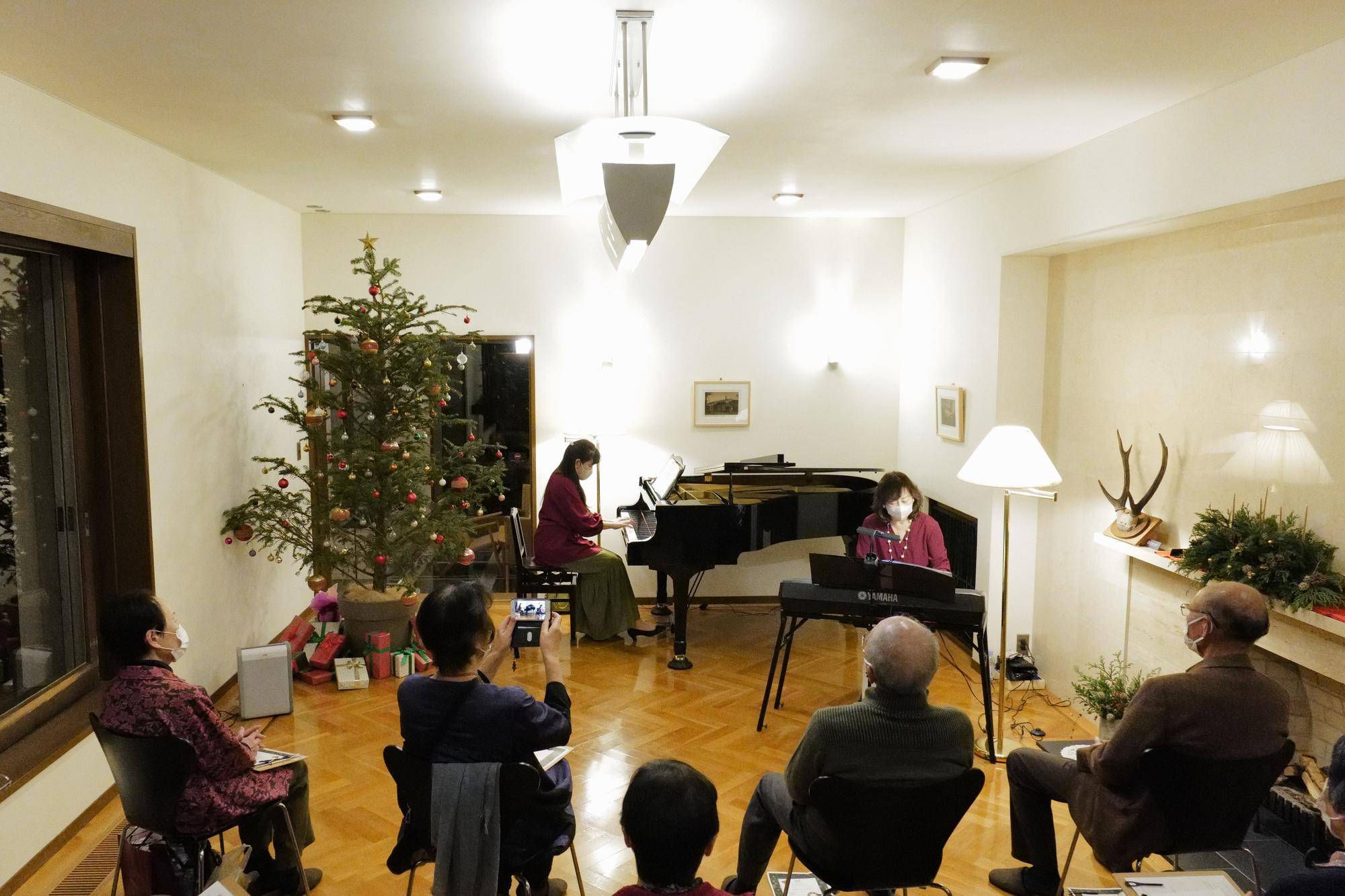 夜間特別開館クリスマスコンサートの写真