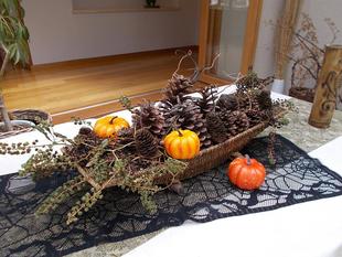 中秋の館内装飾