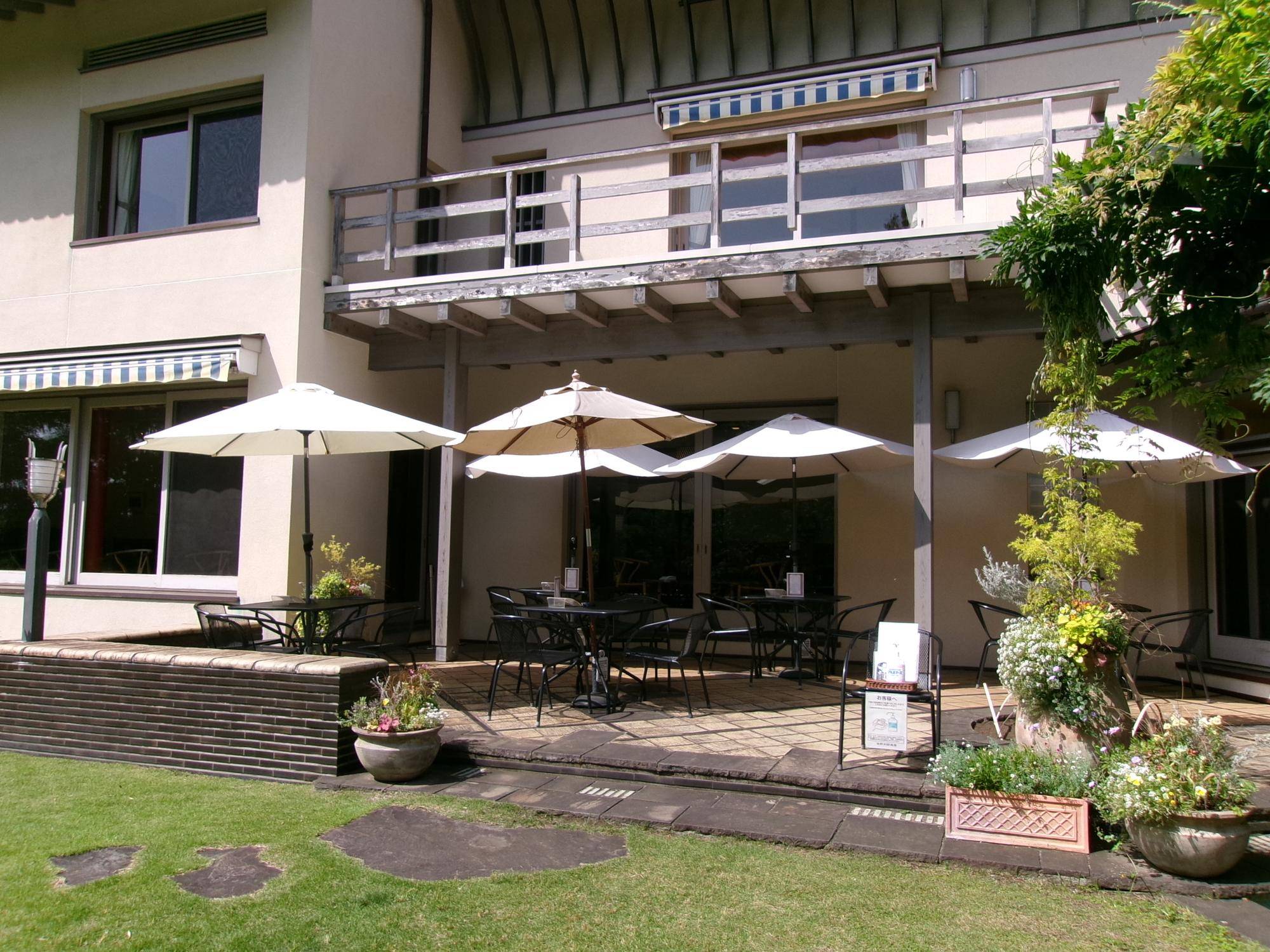 テラス席 (1).jpg