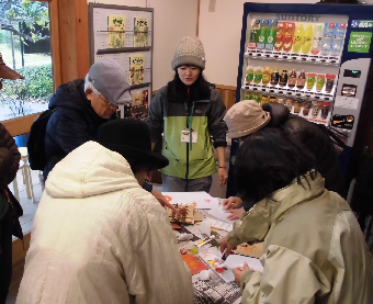 落葉スタンプ2.png