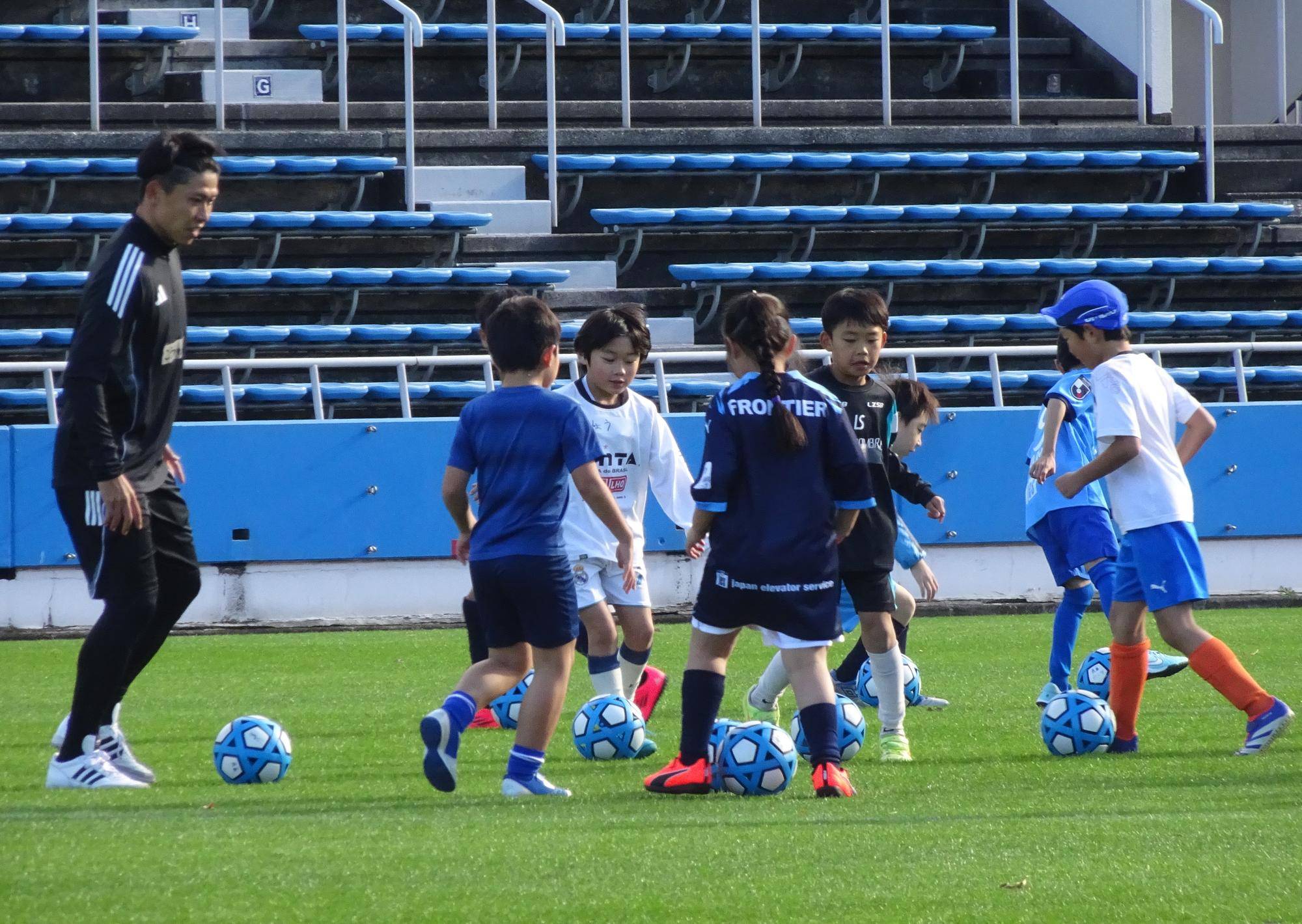 2025スポレクサッカー教室.jpg