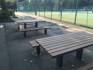 テーブル・ベンチのリフレッシュ