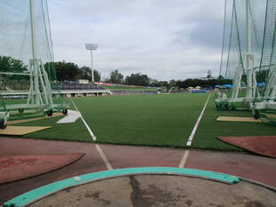 三ツ沢公園陸上競技場、陸上の大会が始まりました！