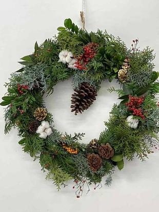 第二レストハウス　談話室のクリスマスリース