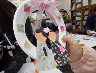 長浜公園おしゃべり場「おひなさま作り」