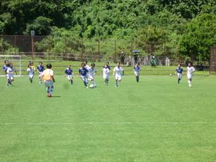 サッカー場を全面開放して【サッカー大会】を開催しました♪