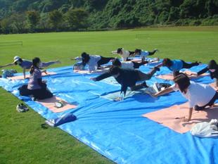 青空ヨガ教室の開催のお知らせ【9月13日（土）、11月24日（月・振休）】