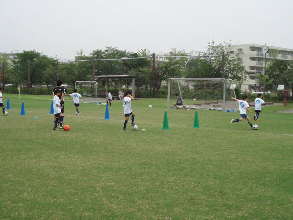 横浜ｆｃサッカー教室開催 ブログ 長浜公園公式サイト 公益財団法人 横浜市緑の協会