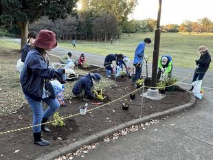 市民参加型プロジェクト「花壇づくり研修会」