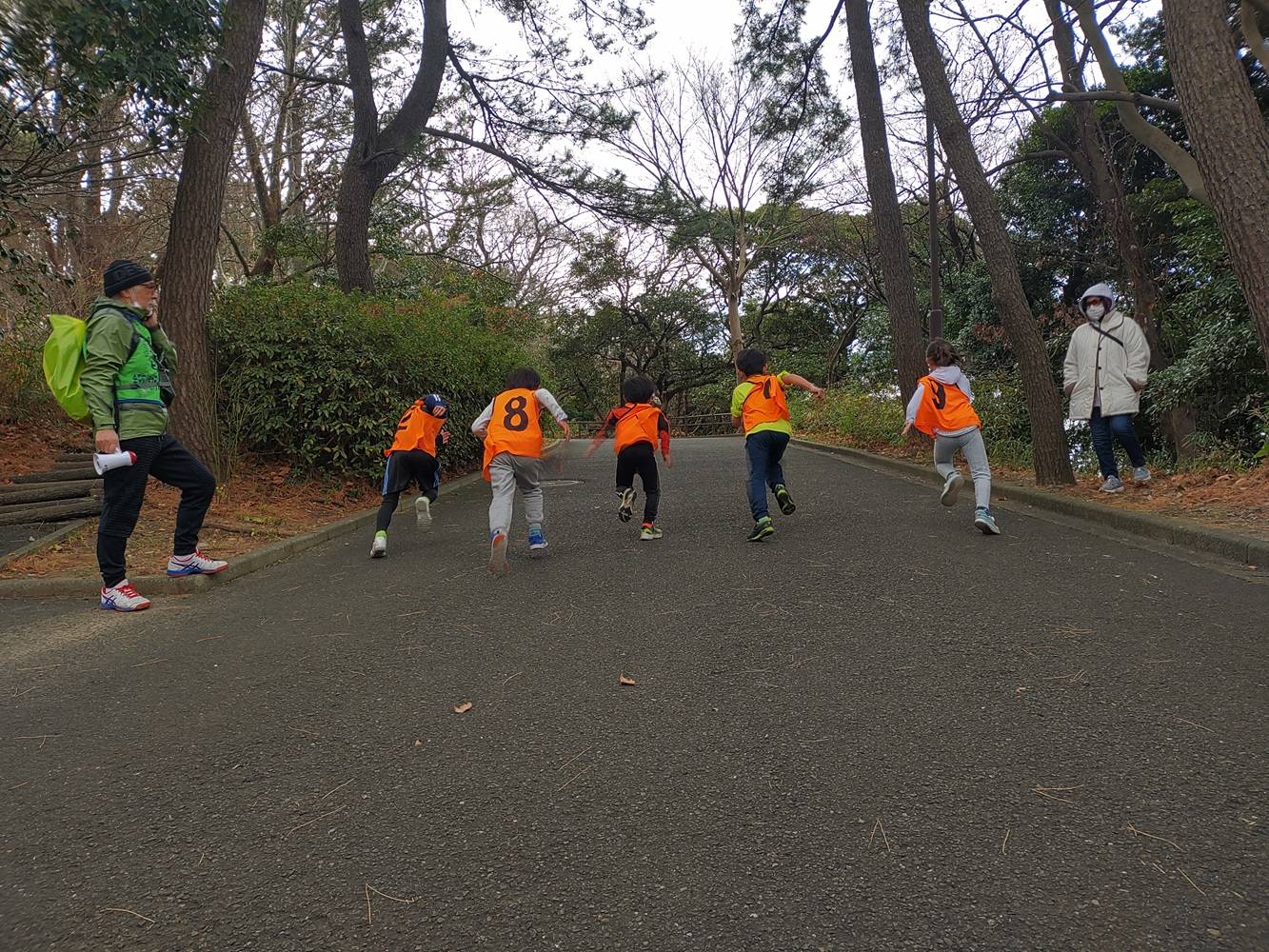 「てんでんこ競走」を実施しました。の写真