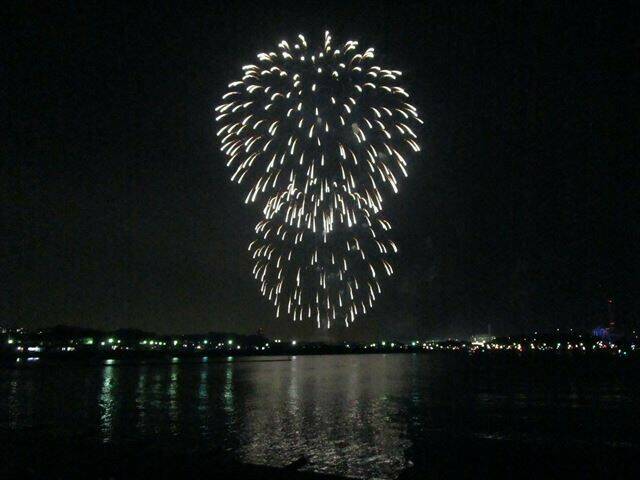 打ち上げ花火2.jpg