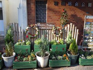 クリスマス飾りつけ